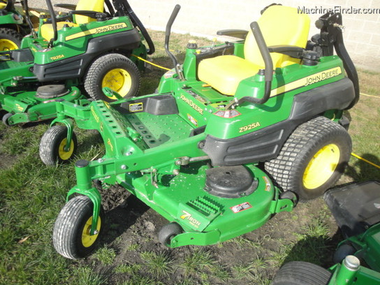 2011 John Deere Z925A