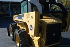 2005 John Deere 332