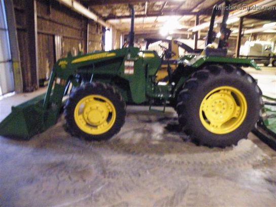 2010 John Deere 5055E