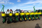 1994 John Deere 7200