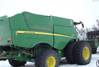 2012 John Deere S690