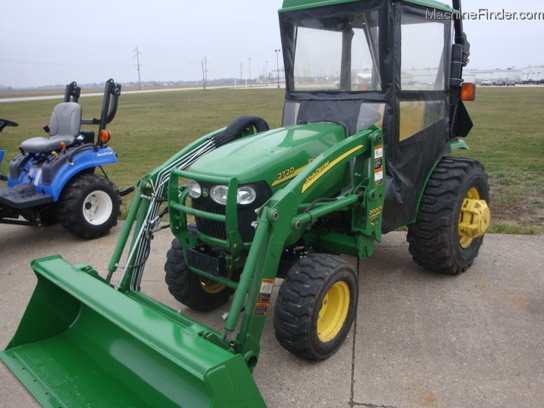 2010 John Deere 2720 CUT