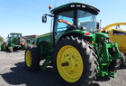 2011 John Deere 8235R