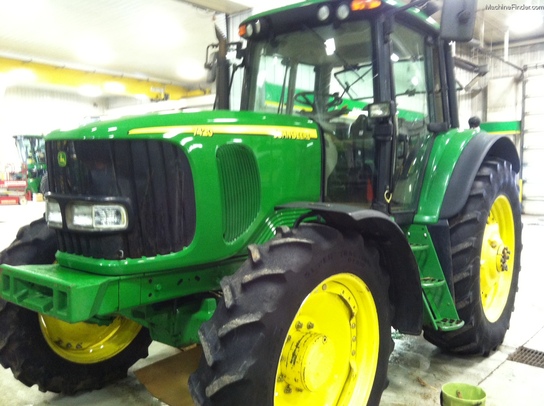 2003 John Deere 7420