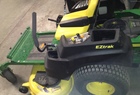 2012 John Deere Z425