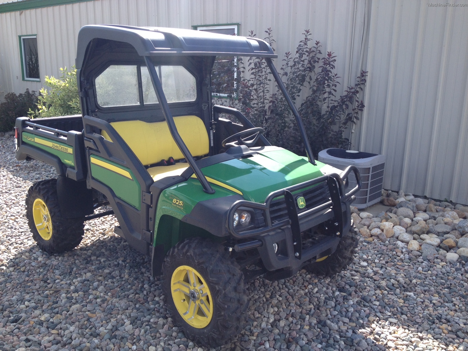 Used Farm & Agricultural Equipment John Deere MachineFinder