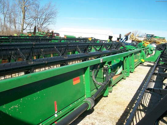 2006 John Deere 635F