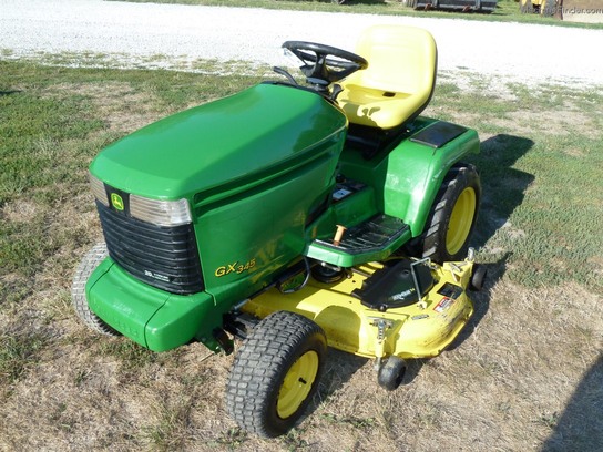 2004 John Deere GX345