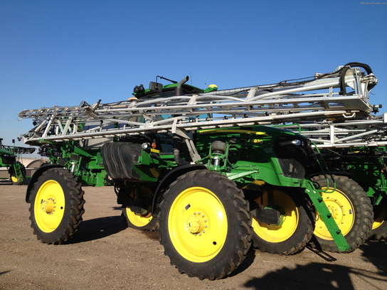 2011 John Deere 4830