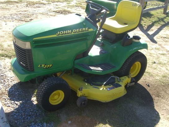  John Deere LX277