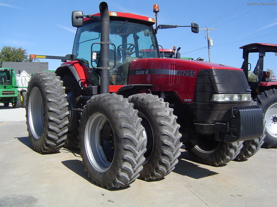 2005 Case IH MX255