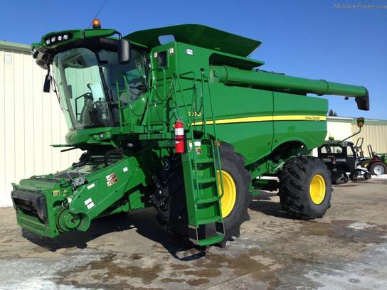 2012 John Deere S670