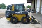 2011 John Deere 318D
