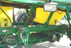2006 John Deere 1910