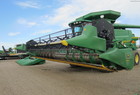 2000 John Deere 930