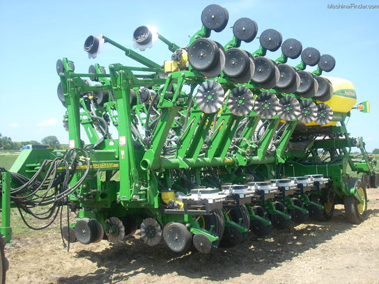 2009 John Deere 1790