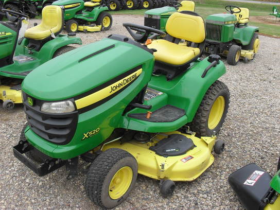 2006 John Deere X520