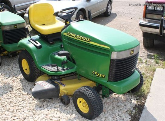 2000 John Deere LX255