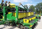 2001 John Deere 1770