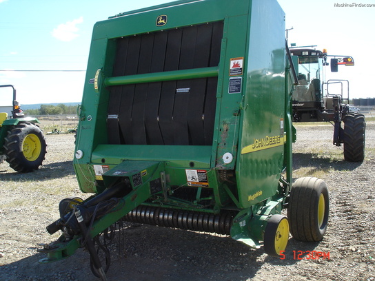 2002 John Deere 567