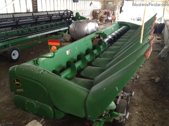 2010 John Deere 635F
