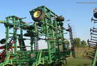  John Deere 2400