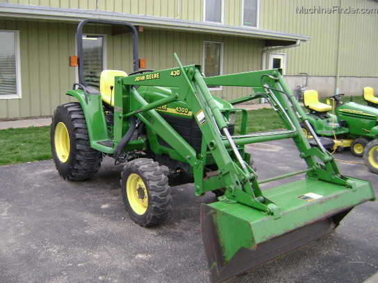 1998 John Deere 4300