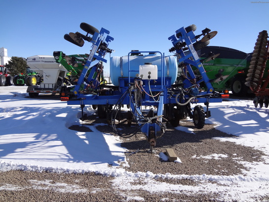 2004 DMI 5310