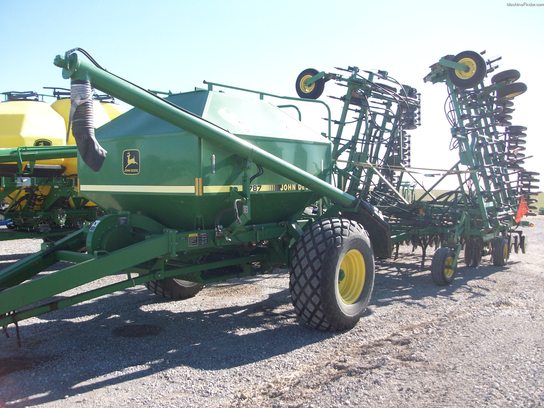 1995 John Deere 737