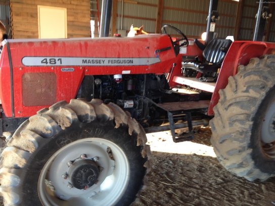 2002 Massey - Ferguson 481