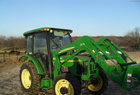 2004 John Deere 5220