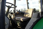 2004 John Deere 5220