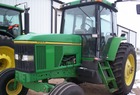 1996 John Deere 7200