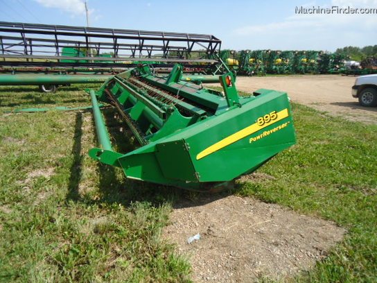  John Deere 895