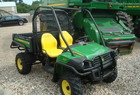 2011 John Deere 825i