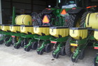 2006 John Deere 1700