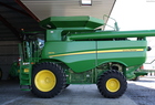 2012 John Deere S670