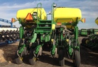2012 John Deere 1770NT