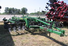 2003 John Deere 2700