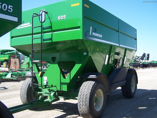 2010 Parker 605