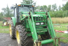 2005 John Deere 7520