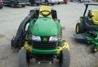 2010 John Deere X748
