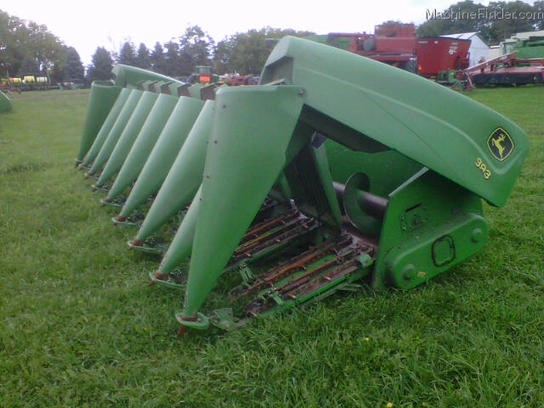 2002 John Deere 893