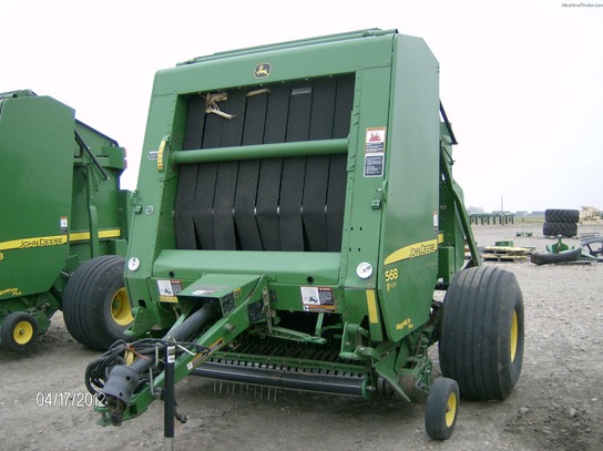 2009 John Deere 568