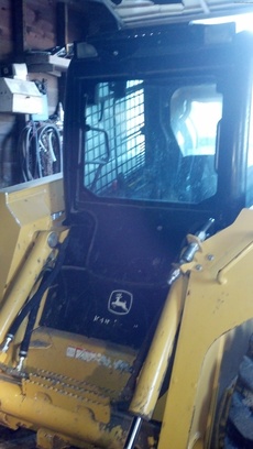 2007 John Deere 328
