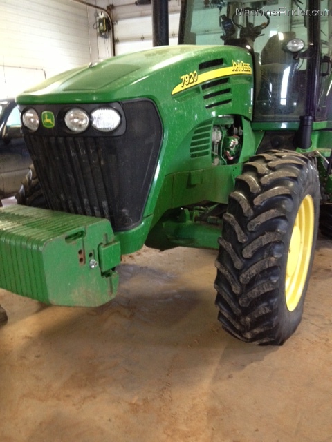 2006 John Deere 7920