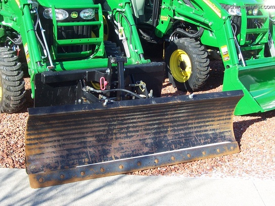 2003 John Deere Loader-Mounted 72