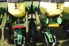2006 John Deere 1750