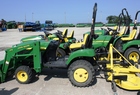 2005 John Deere 2210