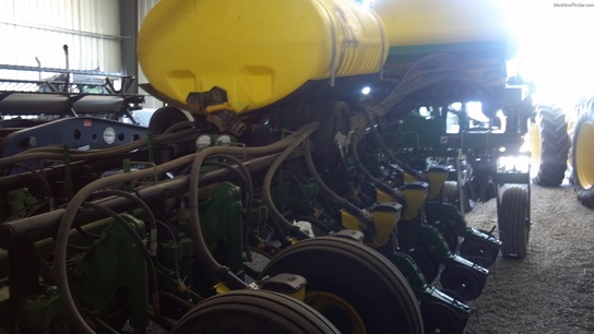 2007 John Deere 1770NT